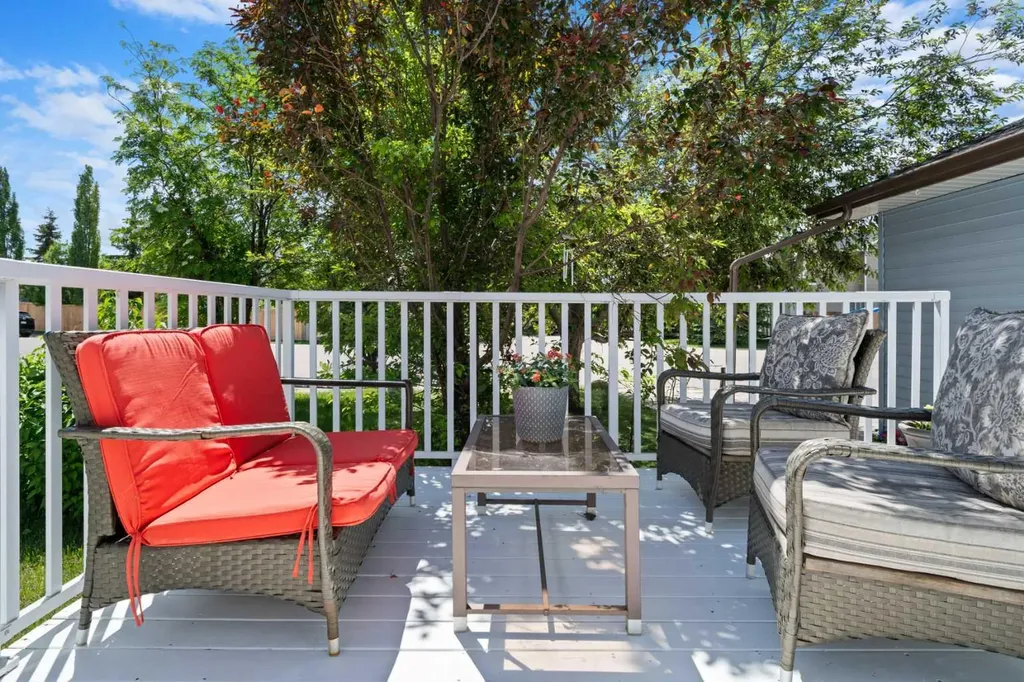 233 Coverdale Road NE Calgary AB T3K 4J5