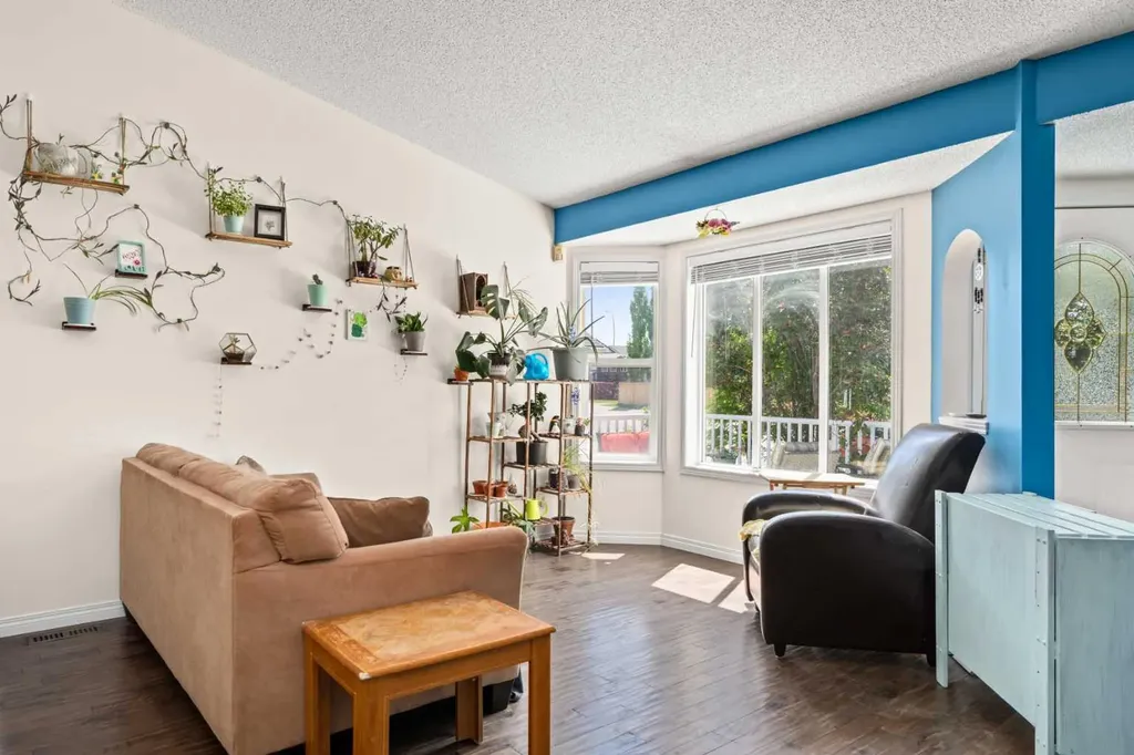 233 Coverdale Road NE Calgary AB T3K 4J5