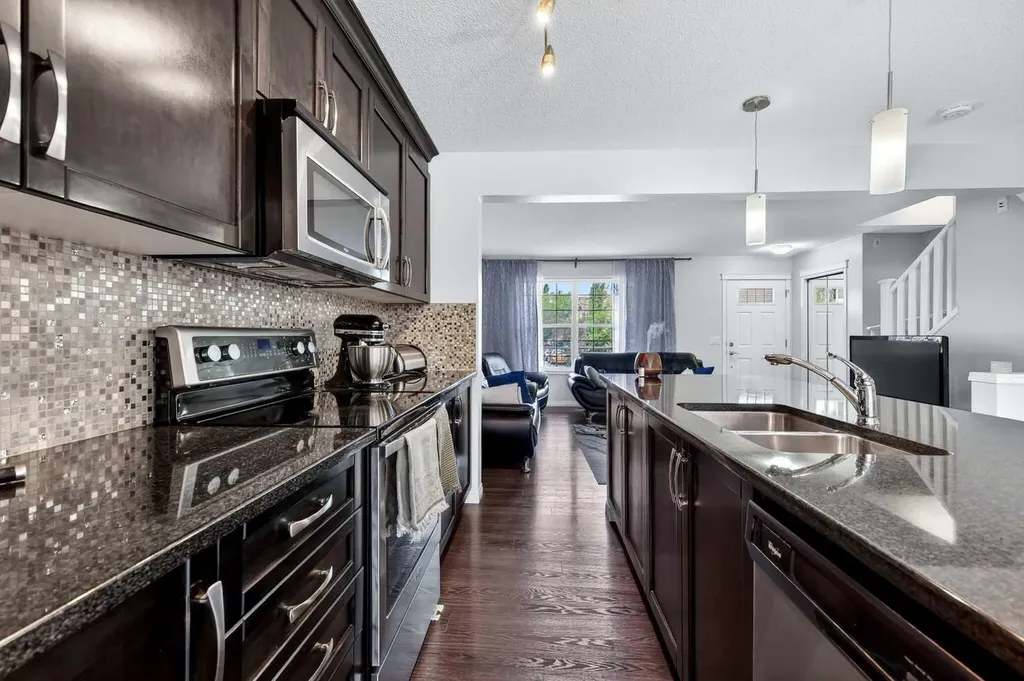 58 Auburn Crest Green SE Calgary AB T3M 0Z2
