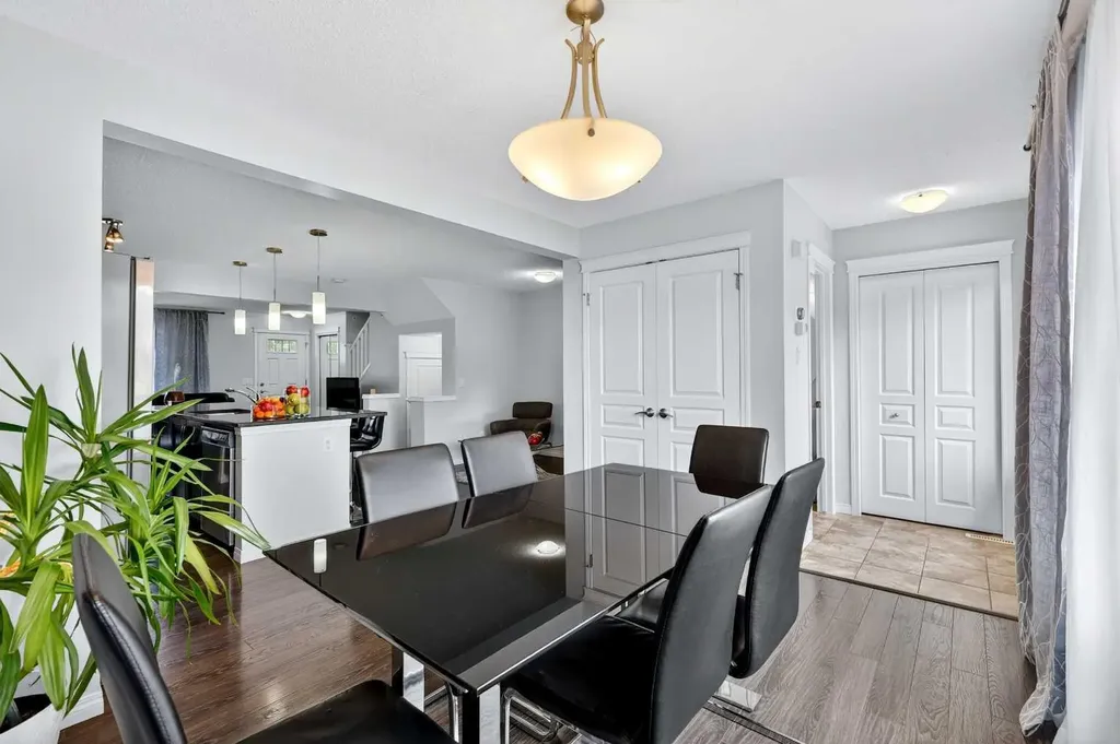 58 Auburn Crest Green SE Calgary AB T3M 0Z2