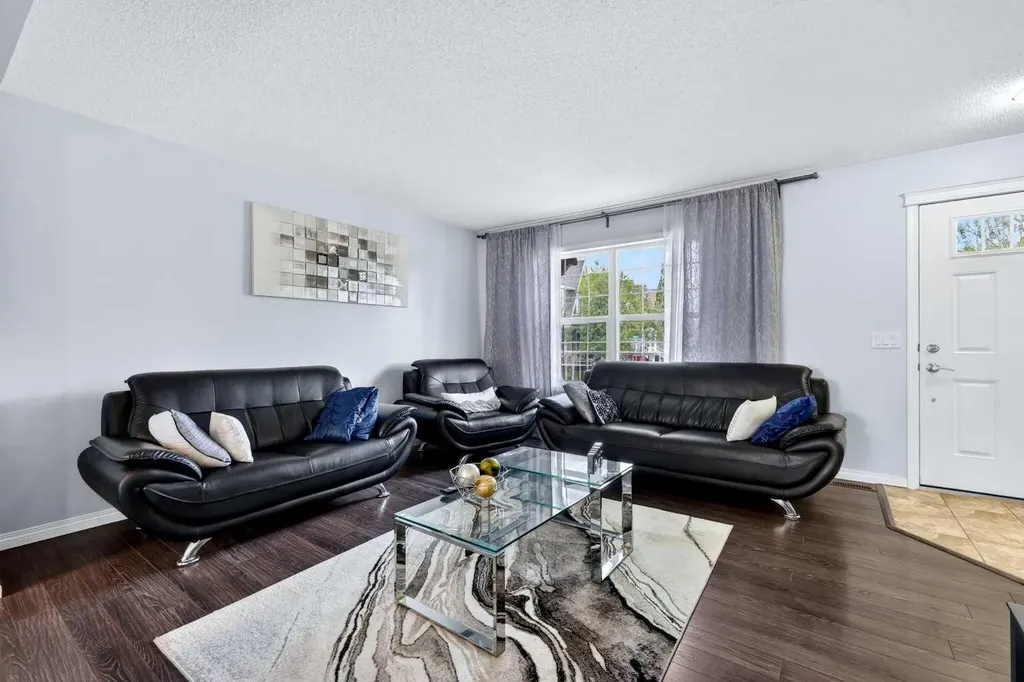 58 Auburn Crest Green SE Calgary AB T3M 0Z2