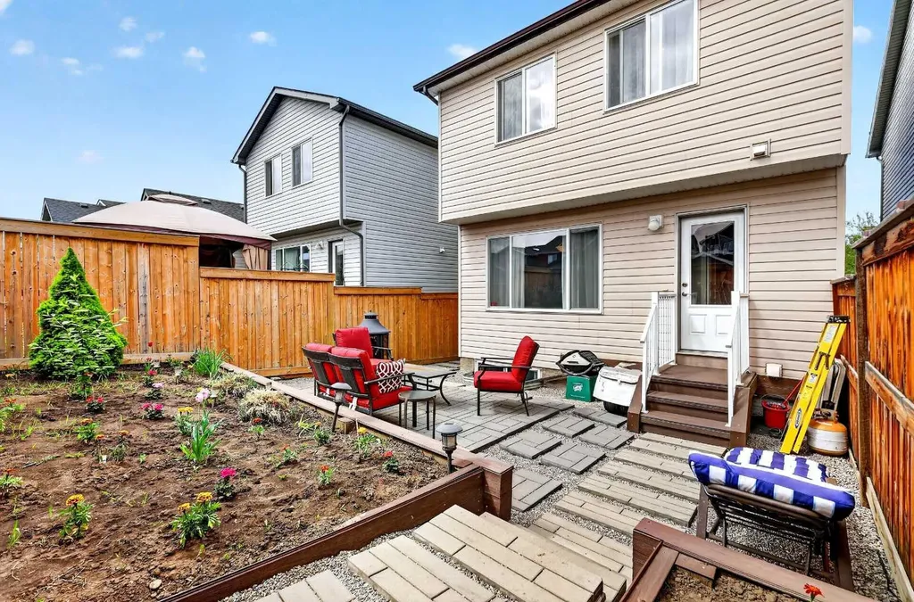 58 Auburn Crest Green SE Calgary AB T3M 0Z2