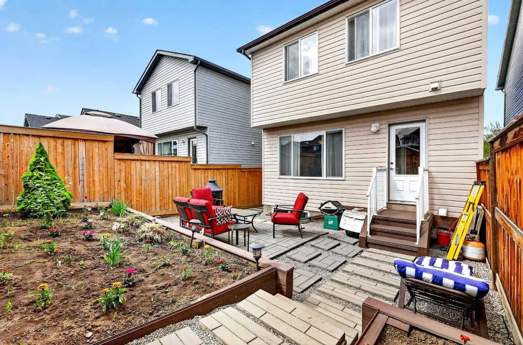 58 Auburn Crest Green SE Calgary AB T3M 0Z2