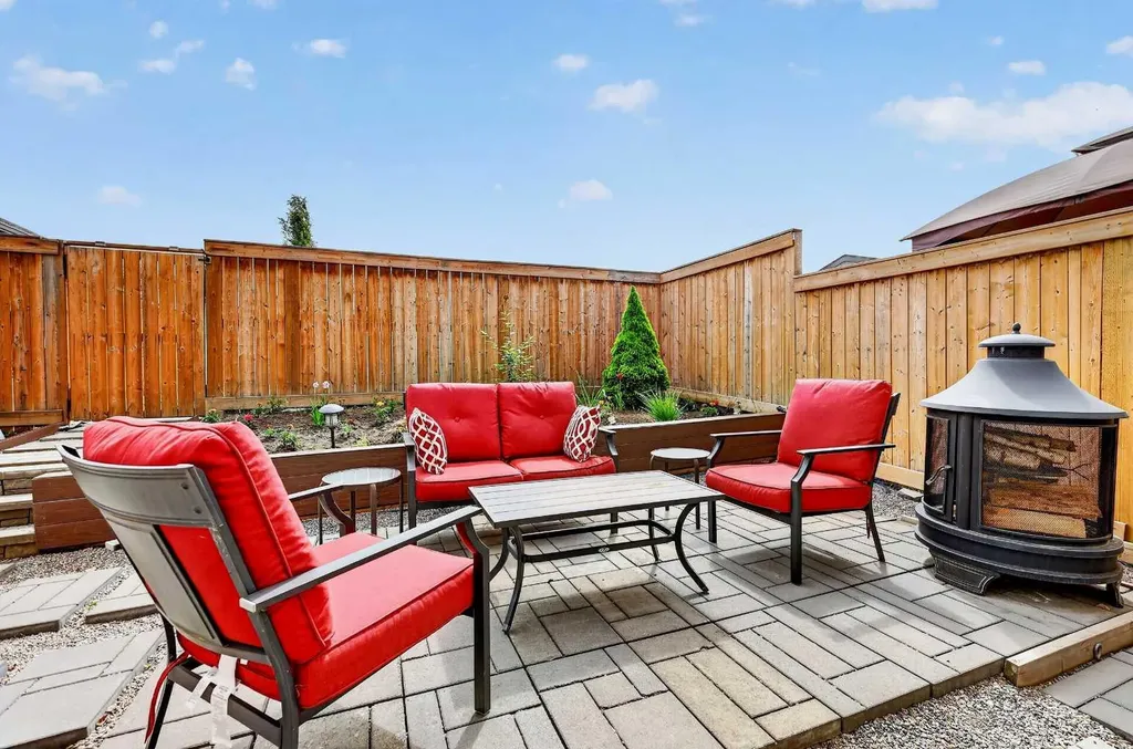58 Auburn Crest Green SE Calgary AB T3M 0Z2