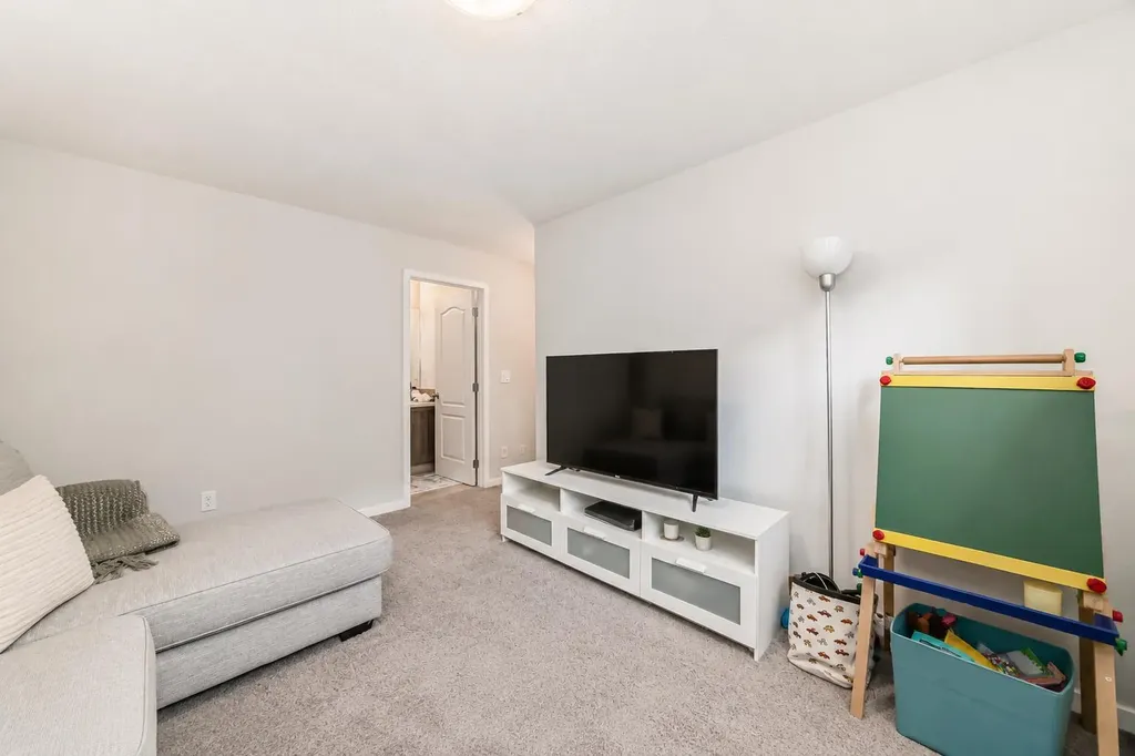 535 Seton Circle SE Calgary AB T3M 3G8