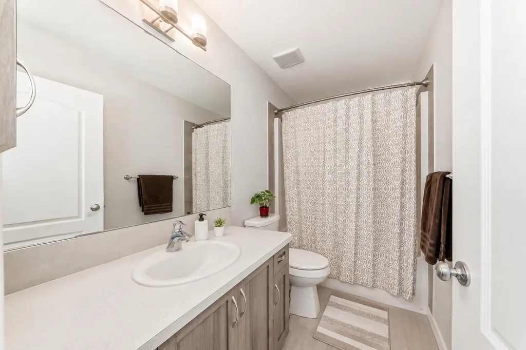 535 Seton Circle SE Calgary AB T3M 3G8