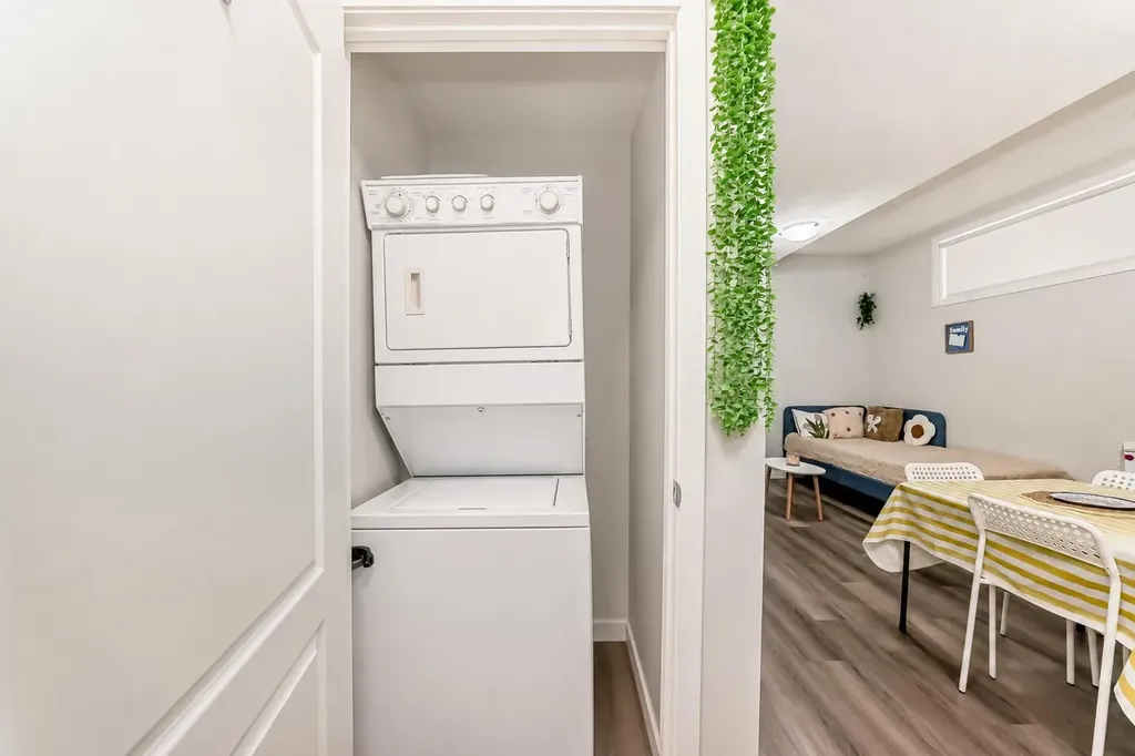 535 Seton Circle SE Calgary AB T3M 3G8