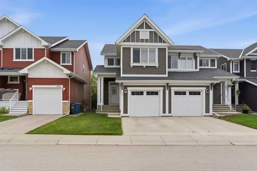 414 River Heights Crescent Cochrane AB T4C 0T9