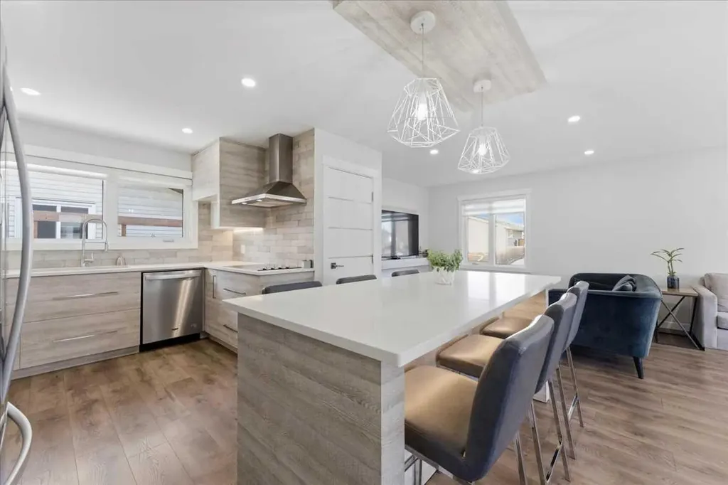 6603 Malvern Road NE Calgary AB T2A 5C3
