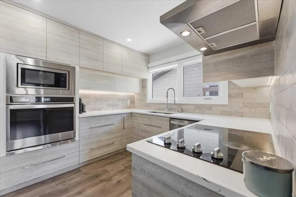 6603 Malvern Road NE Calgary AB T2A 5C3