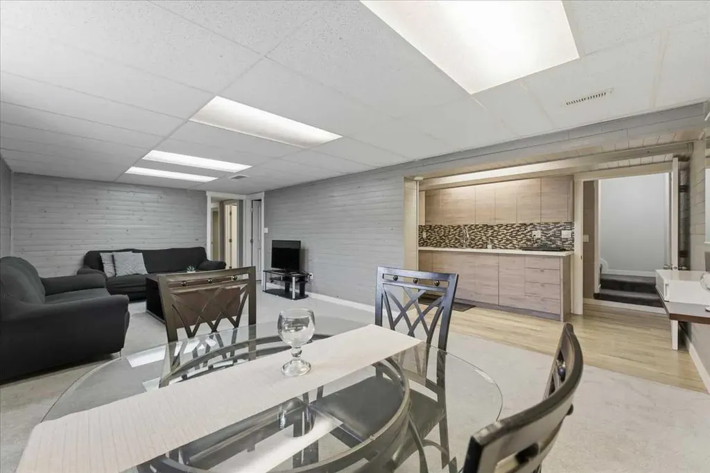 6603 Malvern Road NE Calgary AB T2A 5C3