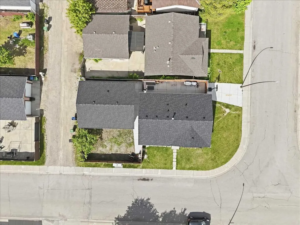 6603 Malvern Road NE Calgary AB T2A 5C3