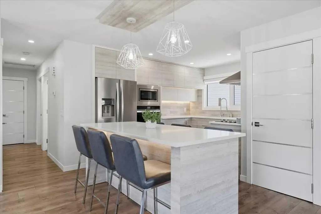 6603 Malvern Road NE Calgary AB T2A 5C3