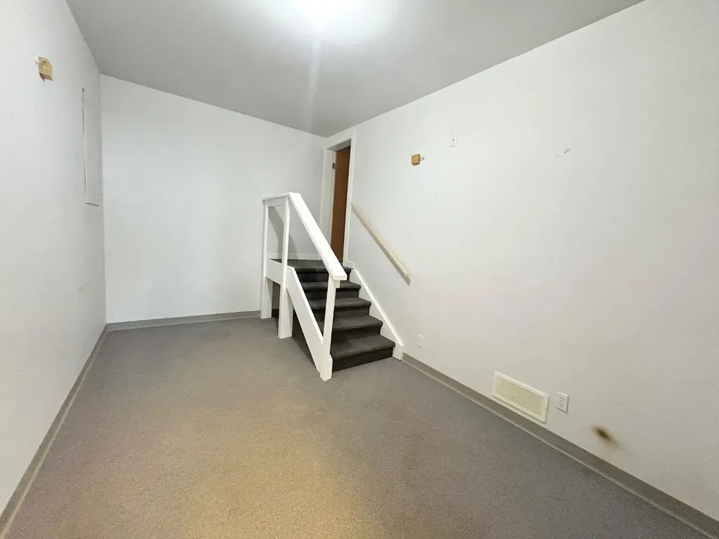 204 Main Street NE Milk River AB T0K 1M0