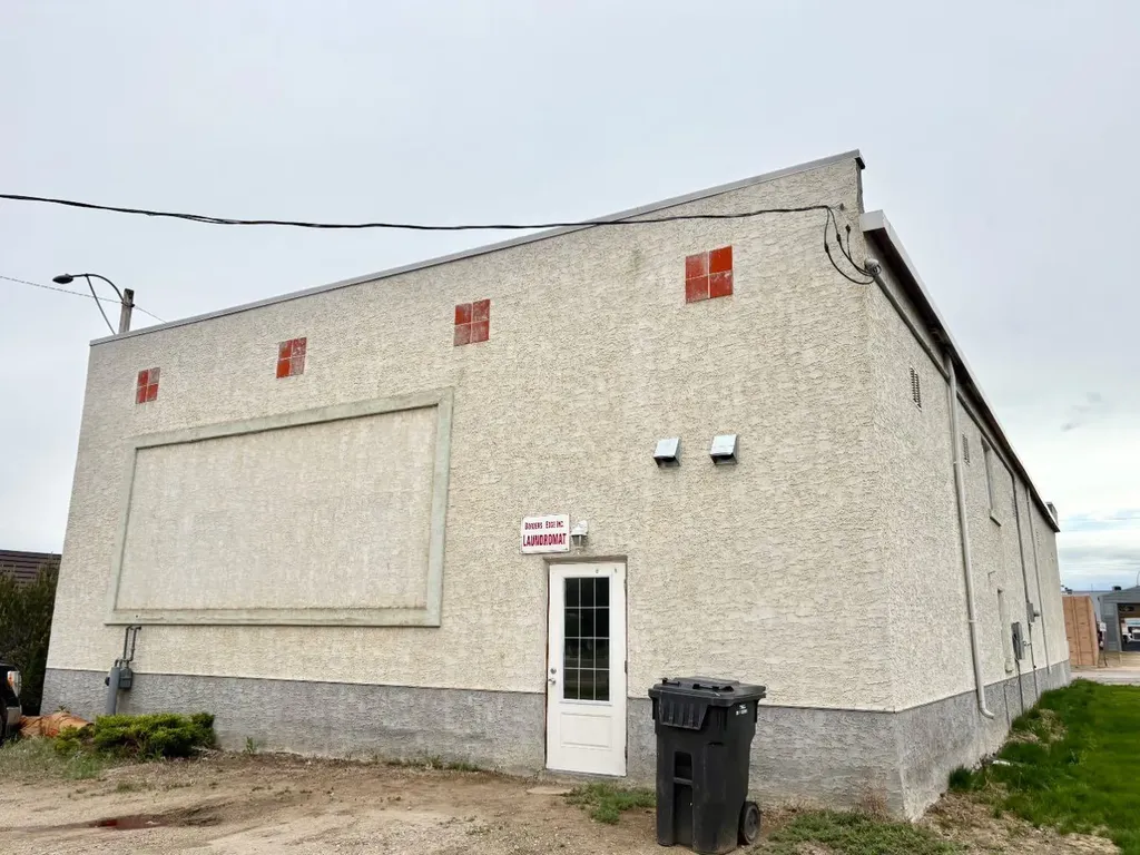 204 Main Street NE Milk River AB T0K 1M0