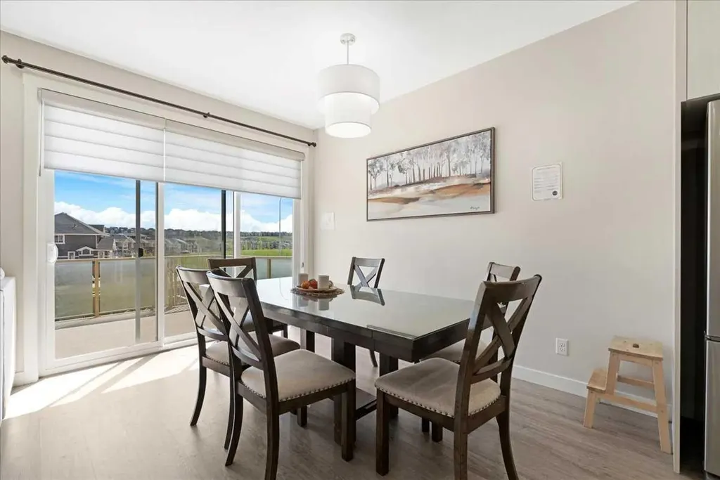 89 Sage Bluff Rise NW Calgary AB T3R 1T4
