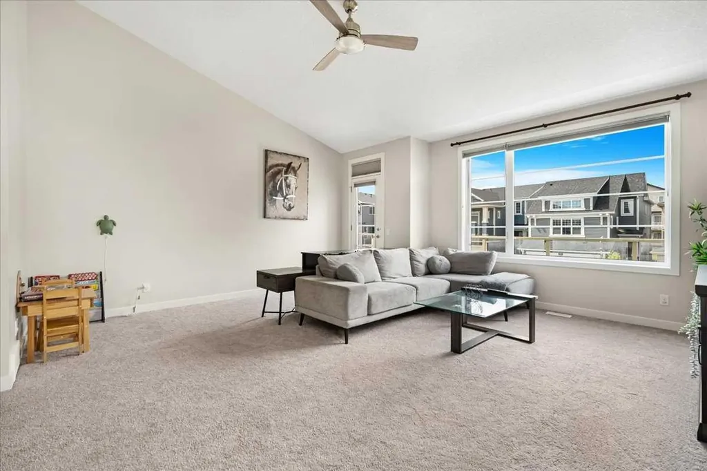 89 Sage Bluff Rise NW Calgary AB T3R 1T4