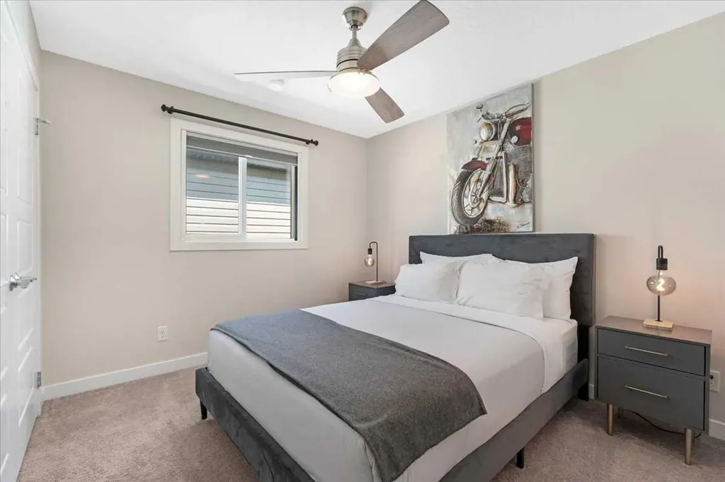 89 Sage Bluff Rise NW Calgary AB T3R 1T4
