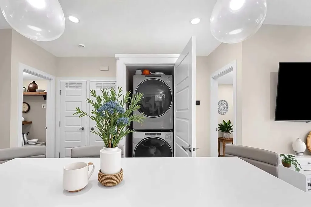 89 Sage Bluff Rise NW Calgary AB T3R 1T4