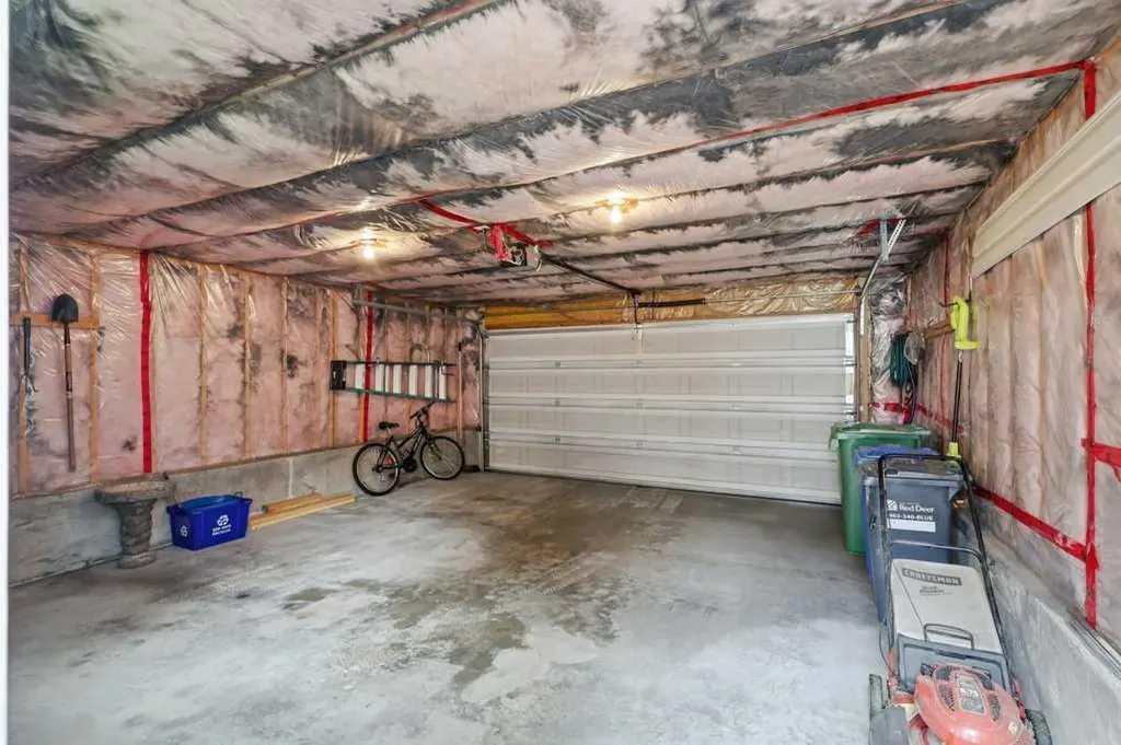 300 Lancaster Drive Red Deer AB T4R 3R7
