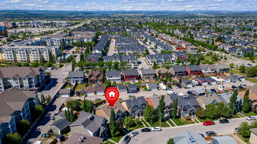 69 Auburn Crest Lane SE Calgary AB T3M 0Z1