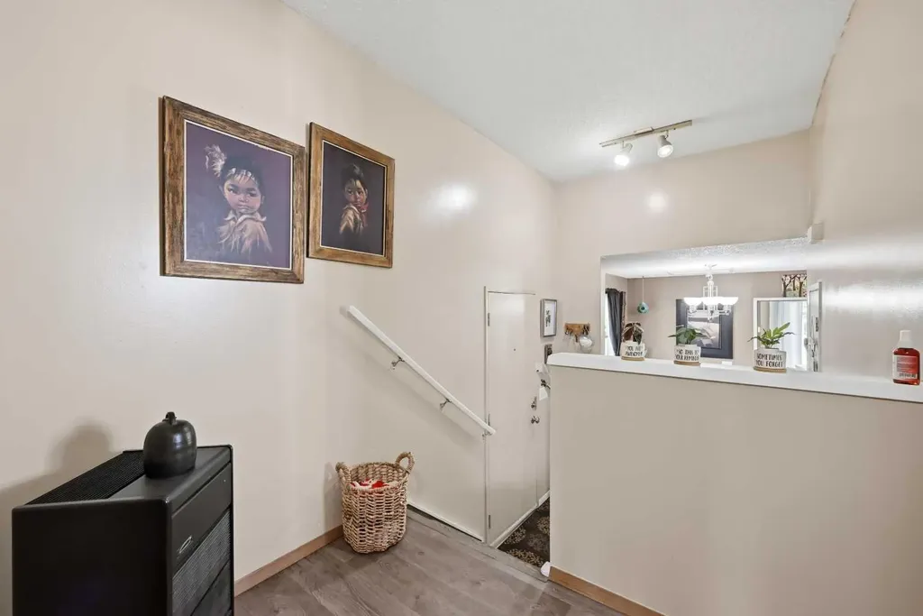 45 Taradale Close NE Calgary AB T3J 3E5