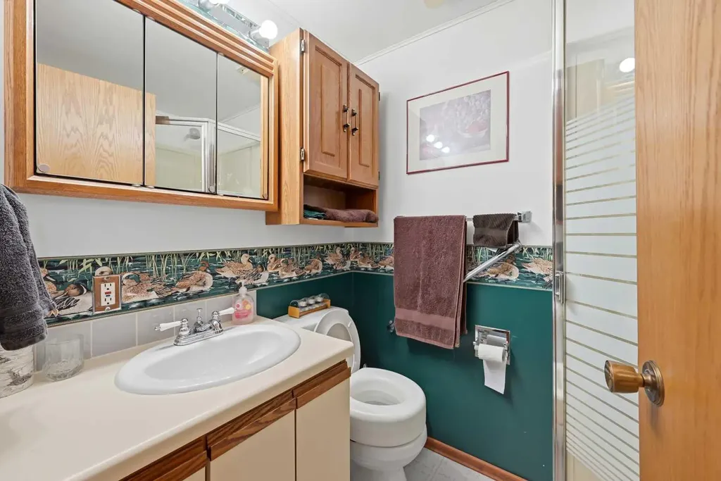 45 Taradale Close NE Calgary AB T3J 3E5
