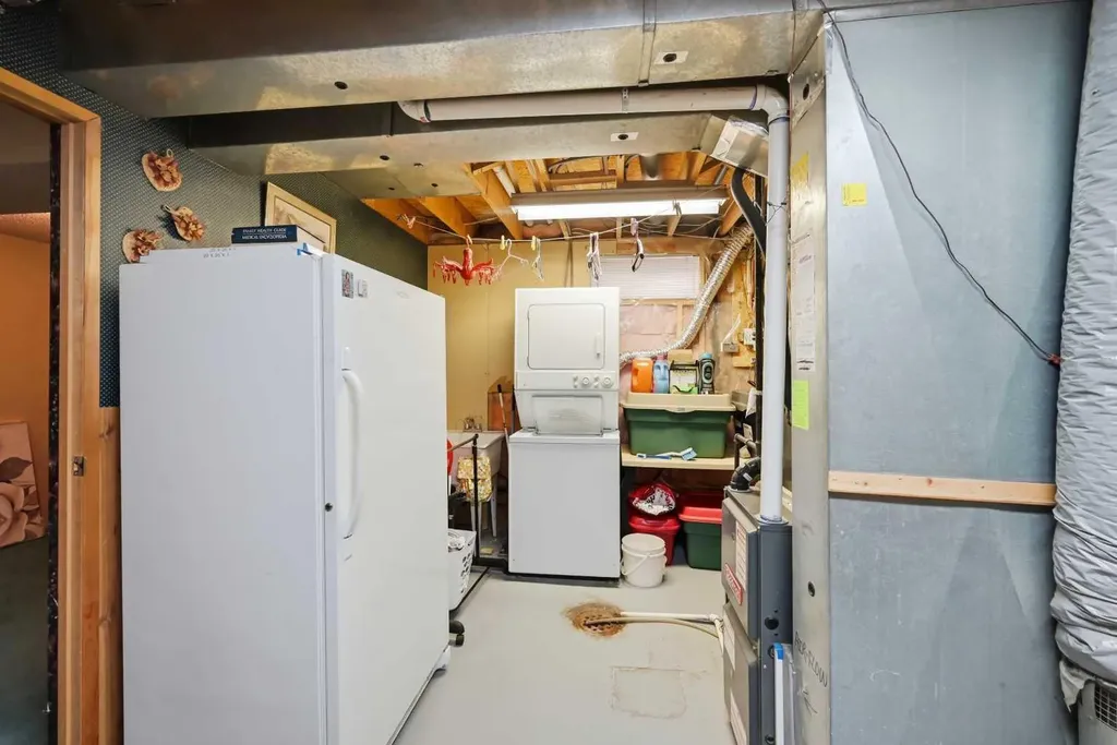 45 Taradale Close NE Calgary AB T3J 3E5