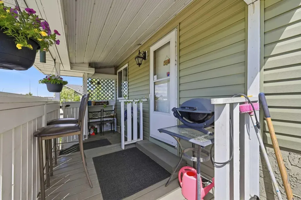 45 Taradale Close NE Calgary AB T3J 3E5