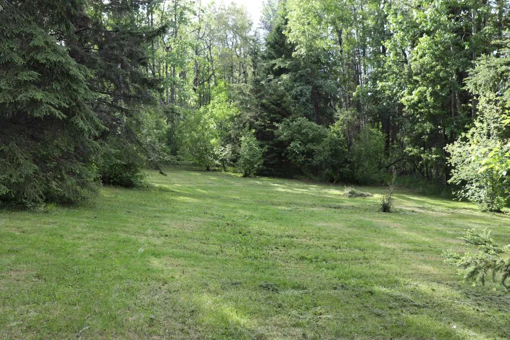 11117 Township Road 534 Rural Yellowhead County AB T7E 5A6