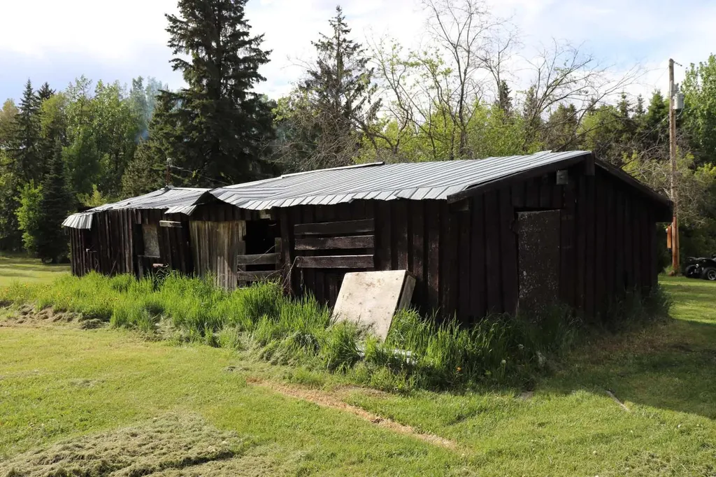 11117 Township Road 534 Rural Yellowhead County AB T7E 5A6