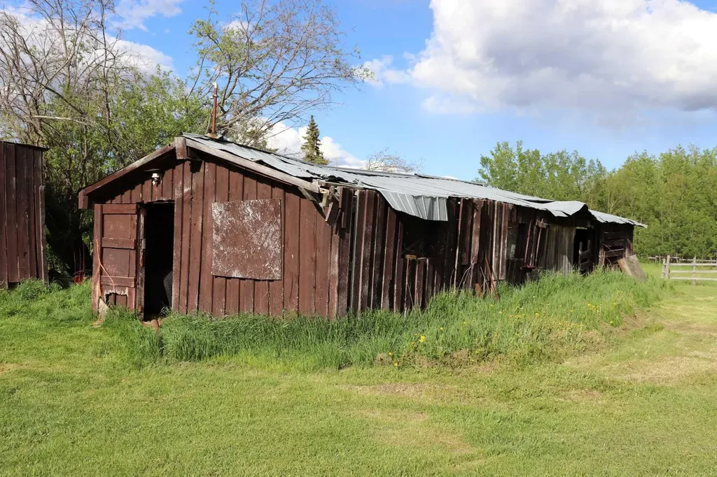 11117 Township Road 534 Rural Yellowhead County AB T7E 5A6
