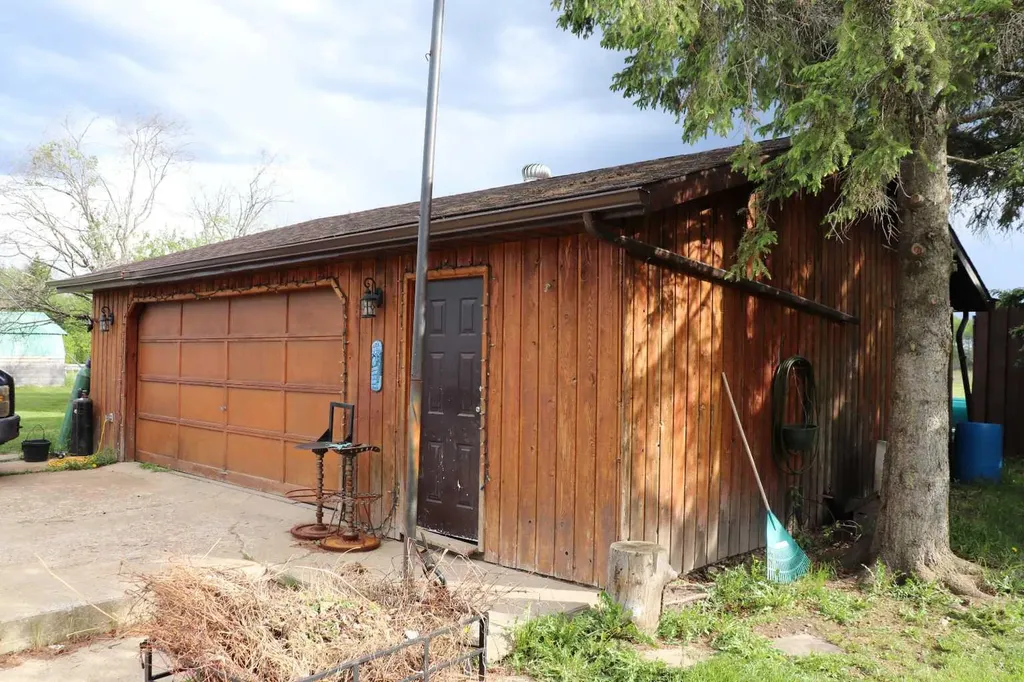 11117 Township Road 534 Rural Yellowhead County AB T7E 5A6