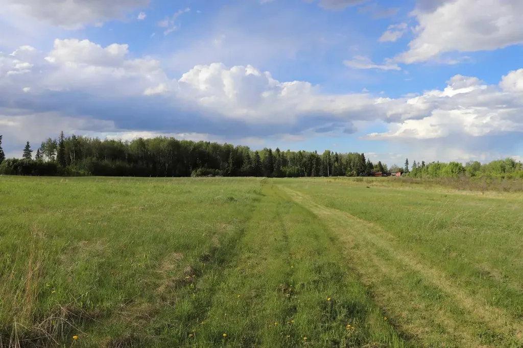 11117 Township Road 534 Rural Yellowhead County AB T7E 5A6