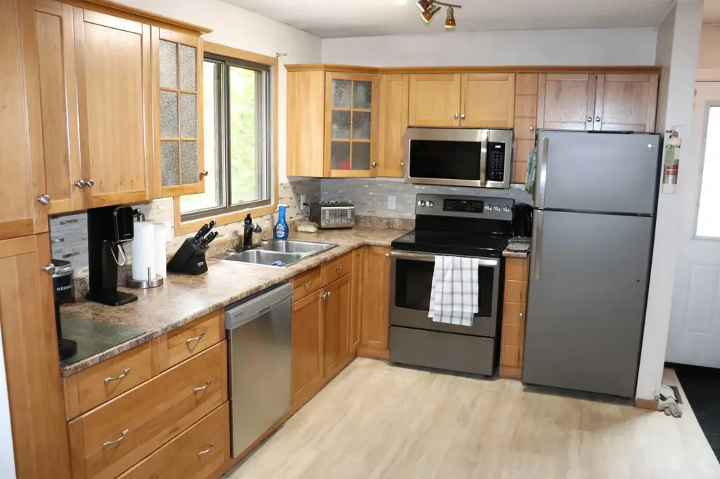11117 Township Road 534 Rural Yellowhead County AB T7E 5A6