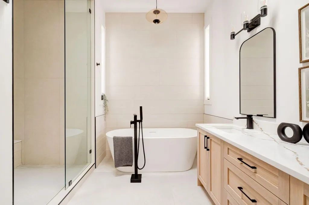 2440 31 Avenue SW Calgary AB T3E3P1