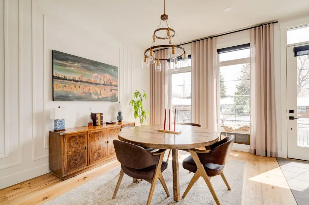 2440 31 Avenue SW Calgary AB T3E3P1