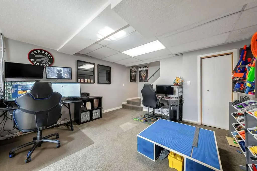 101 S Railway Street Okotoks AB T1S 1K6