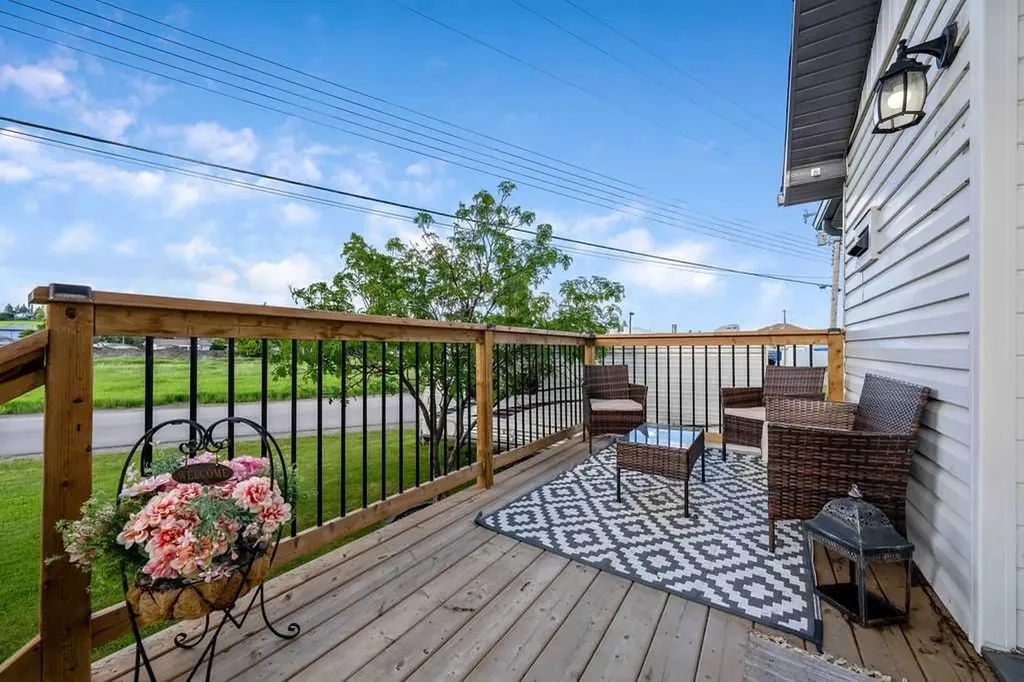101 S Railway Street Okotoks AB T1S 1K6