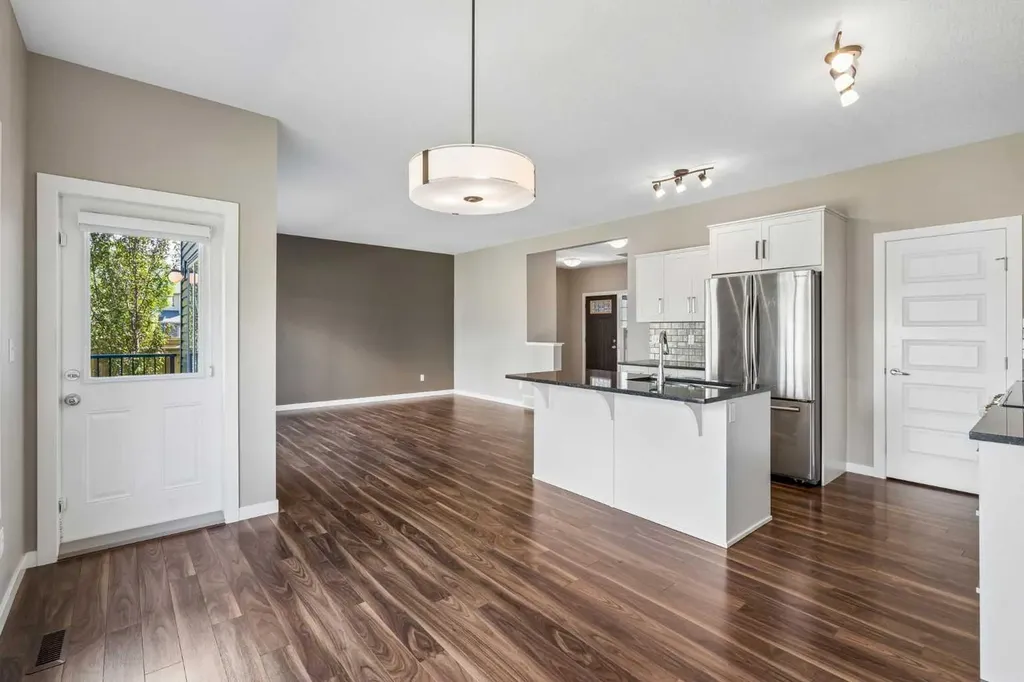 106 Monteith Court SE High River AB T1V0H5