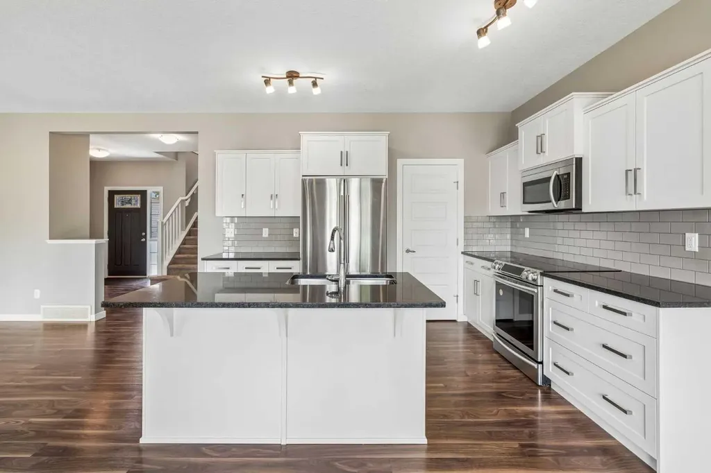 106 Monteith Court SE High River AB T1V0H5
