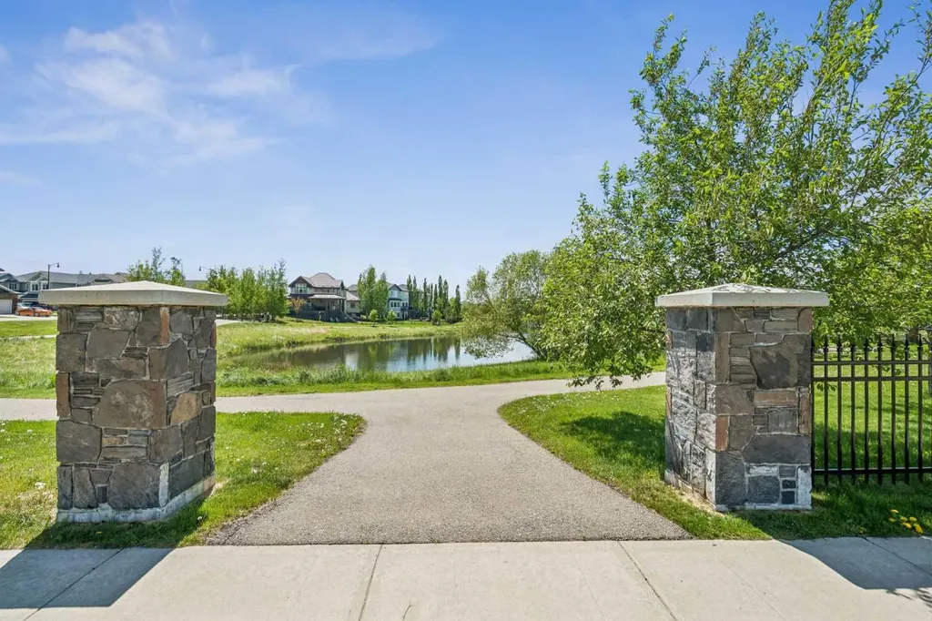 106 Monteith Court SE High River AB T1V0H5