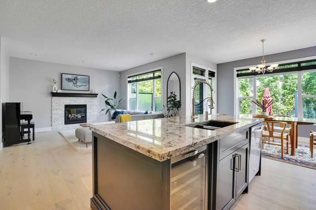 161 Panamount Green NW Calgary AB T3K5R6