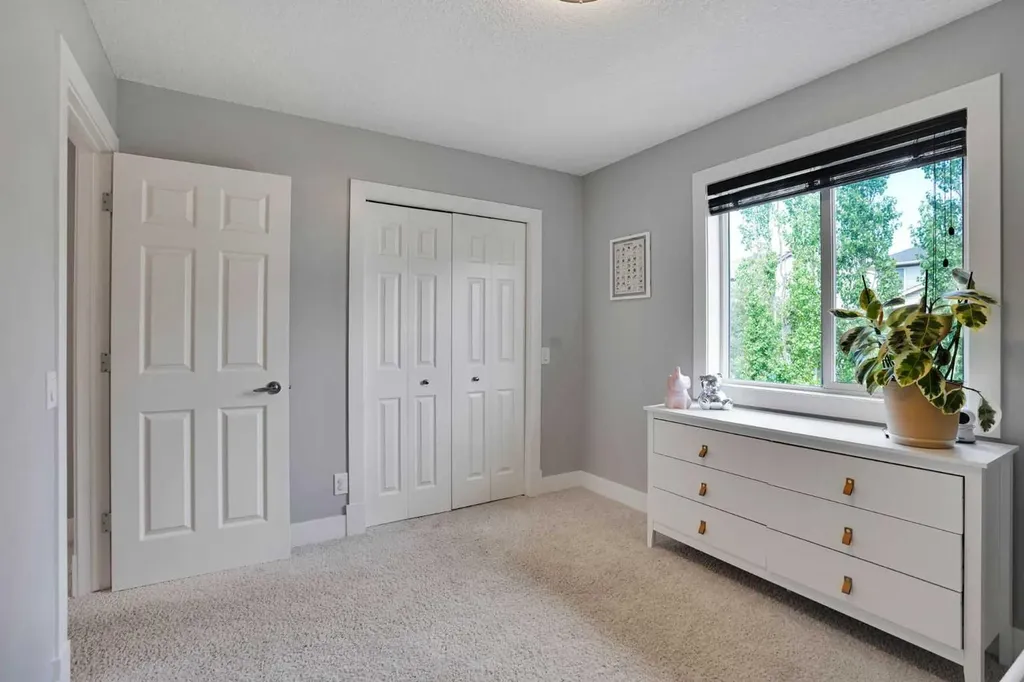 161 Panamount Green NW Calgary AB T3K5R6