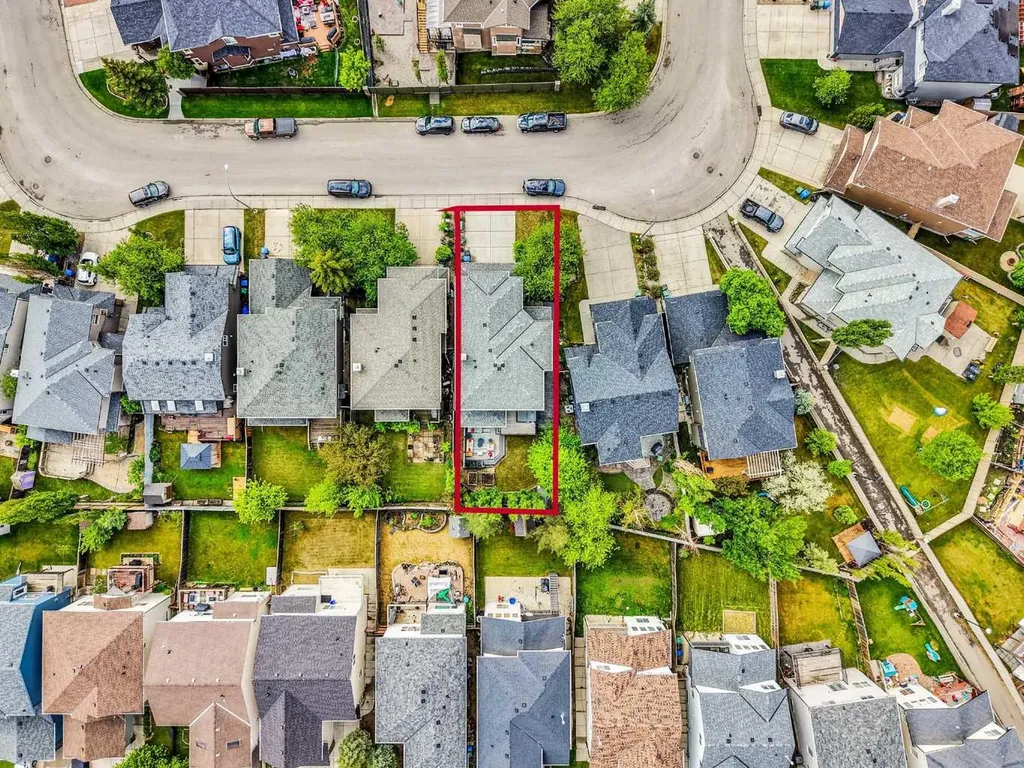 161 Panamount Green NW Calgary AB T3K5R6