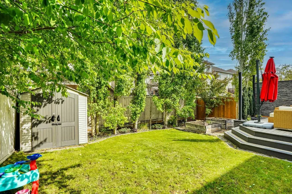 161 Panamount Green NW Calgary AB T3K5R6