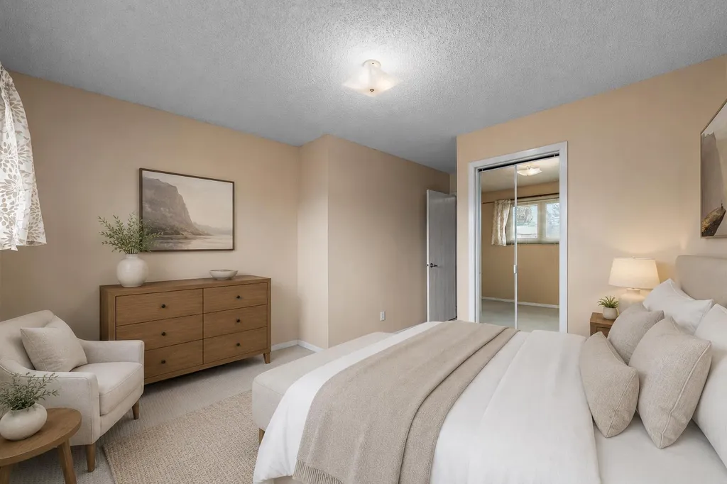 1455 Berkley Drive NW Calgary AB T3K 1T6