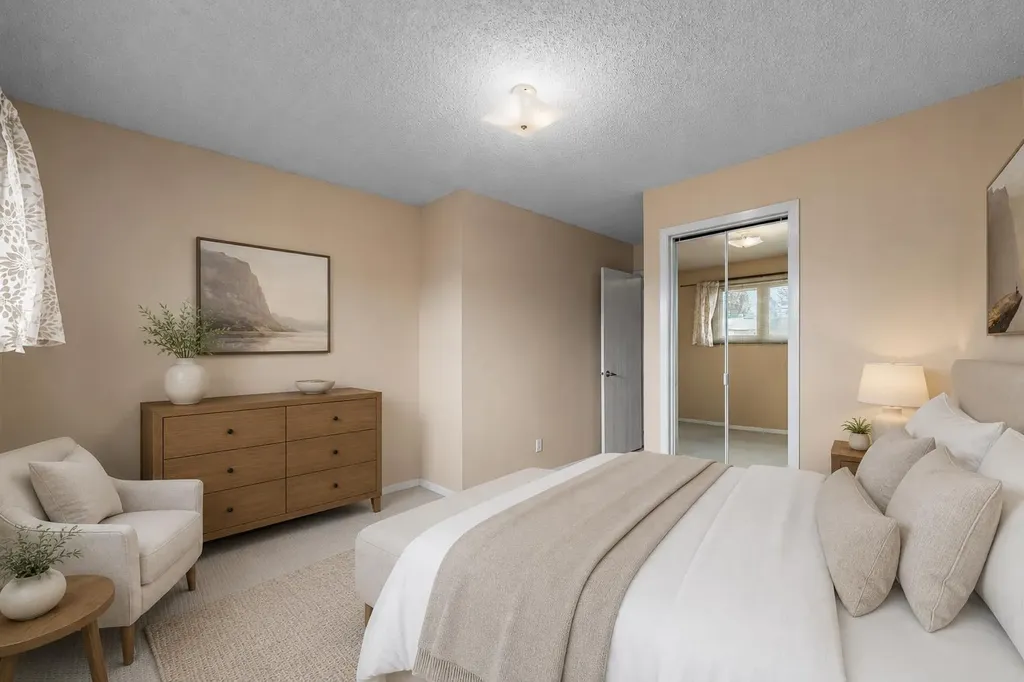 1455 Berkley Drive NW Calgary AB T3K 1T6