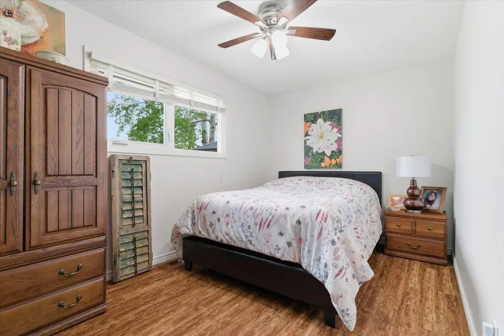 10101 99 Avenue Bezanson AB T0H0G0