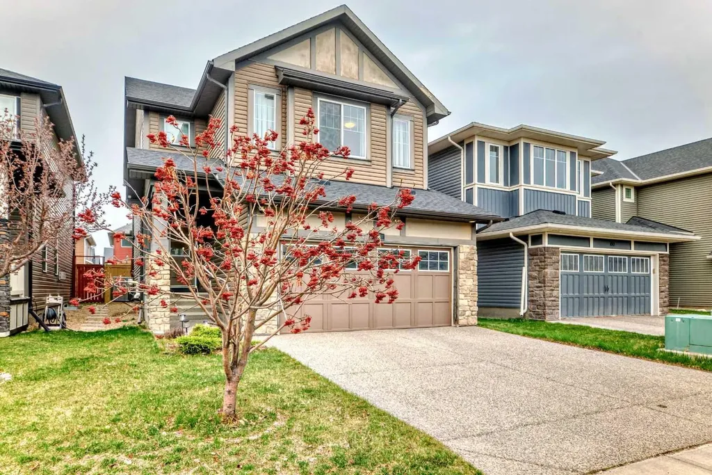 156 Cougar Ridge Manor SW Calgary AB T3H 0V4